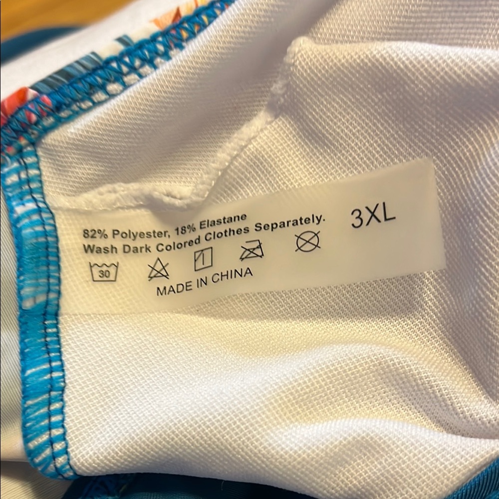 Floral Two-Piece Swimsuit Set size 3XL - Picture 6 of 6